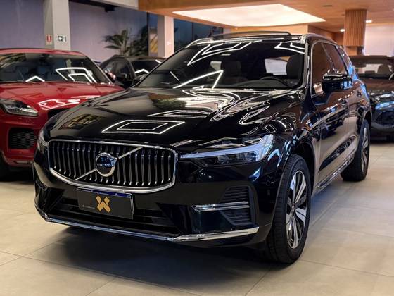 VOLVO XC60 2.0 T8 RECHARGE PLUS AWD GEARTRONIC